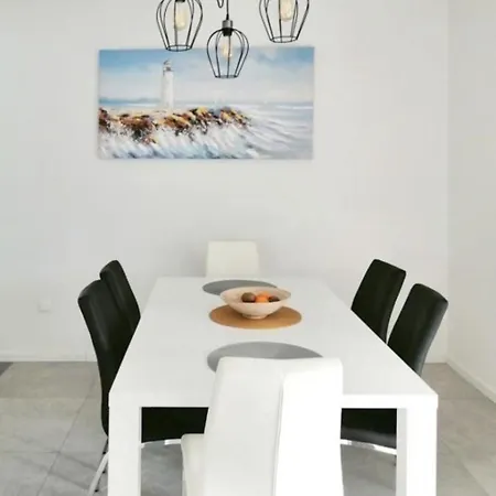 Feriehus House Dragi Žirje